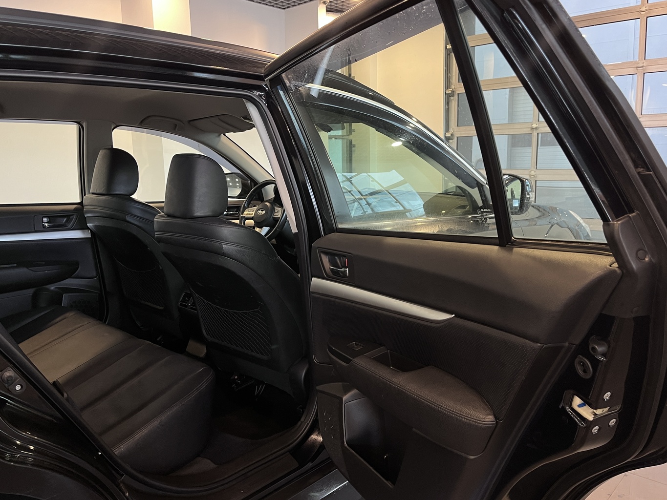 SUBARU OUTBACK