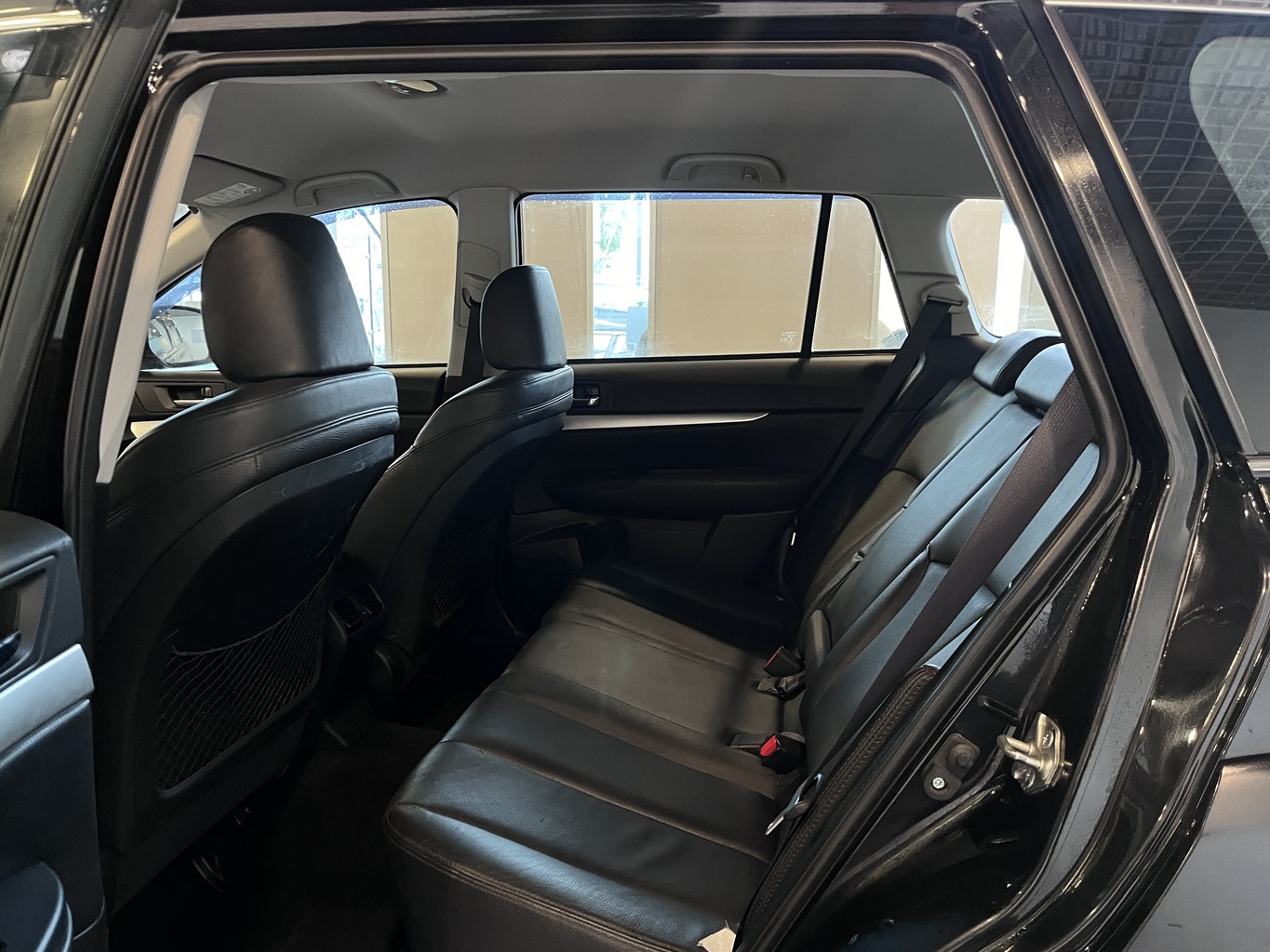 SUBARU OUTBACK