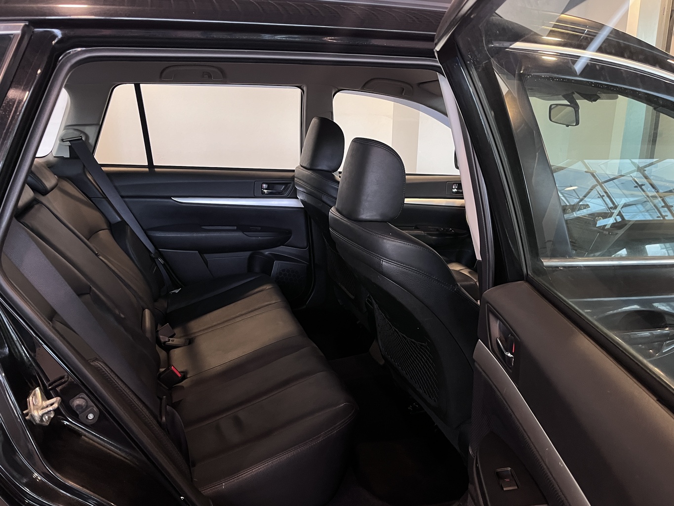 SUBARU OUTBACK