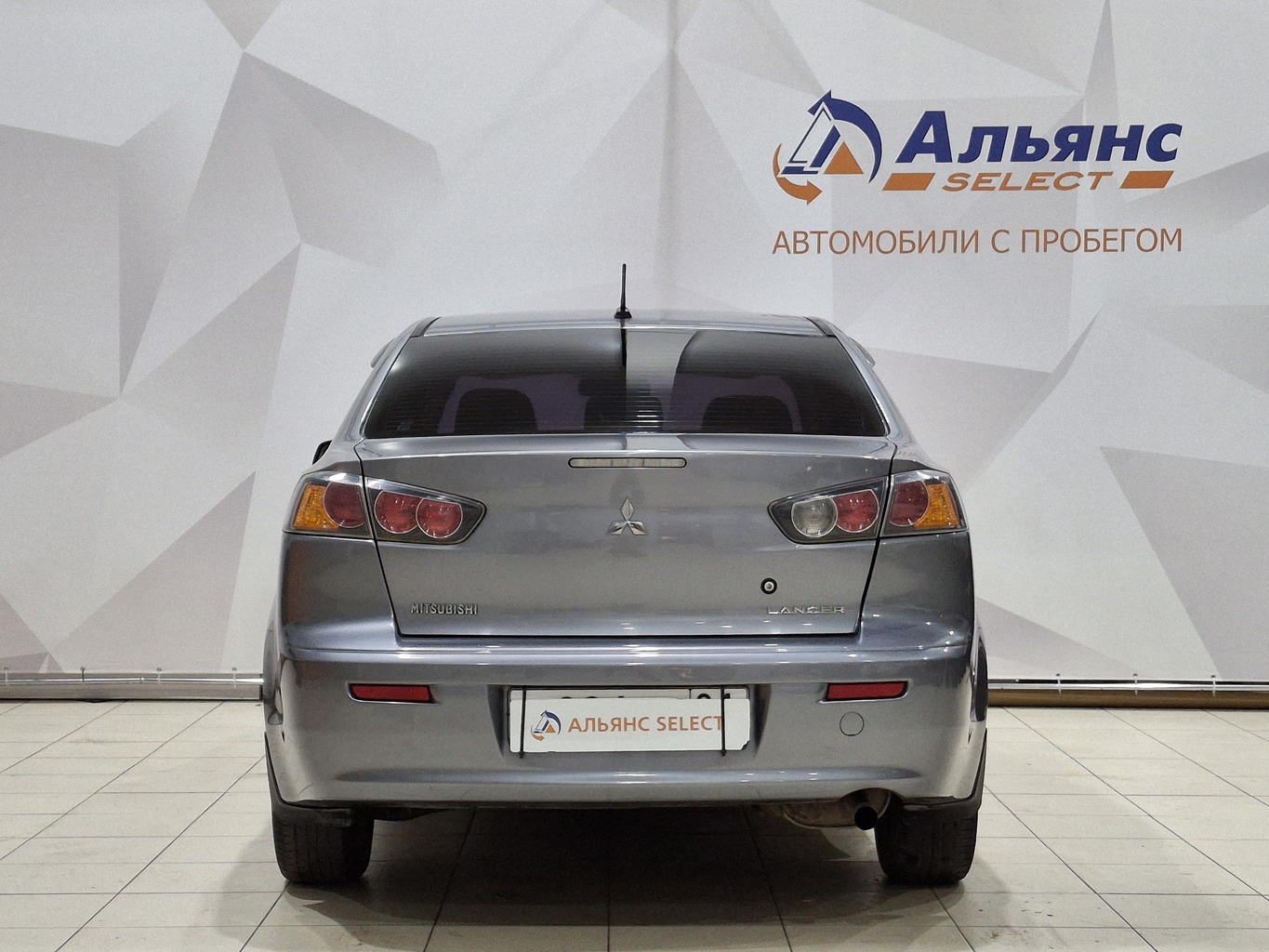 MITSUBISHI LANCER
