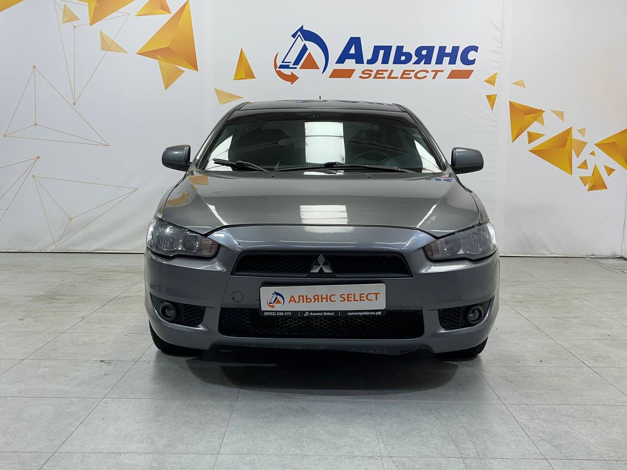 MITSUBISHI LANCER