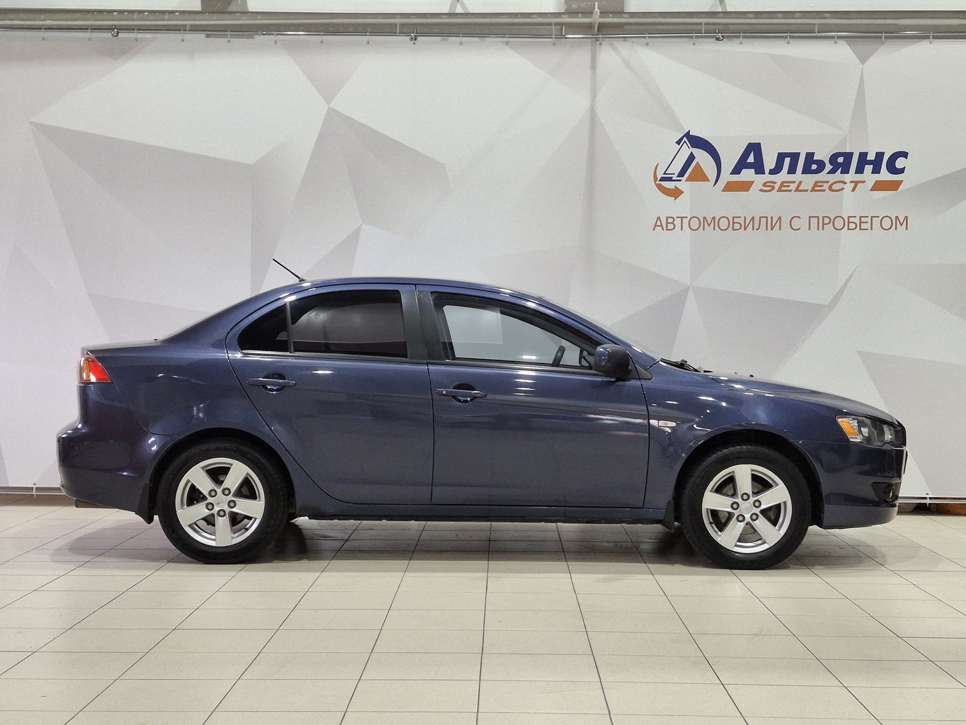 MITSUBISHI LANCER