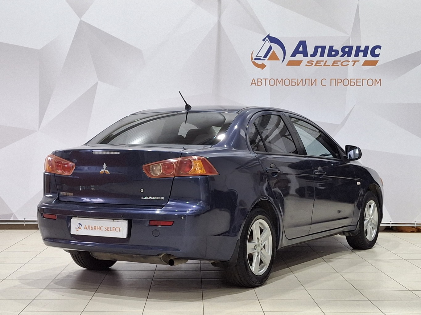 MITSUBISHI LANCER