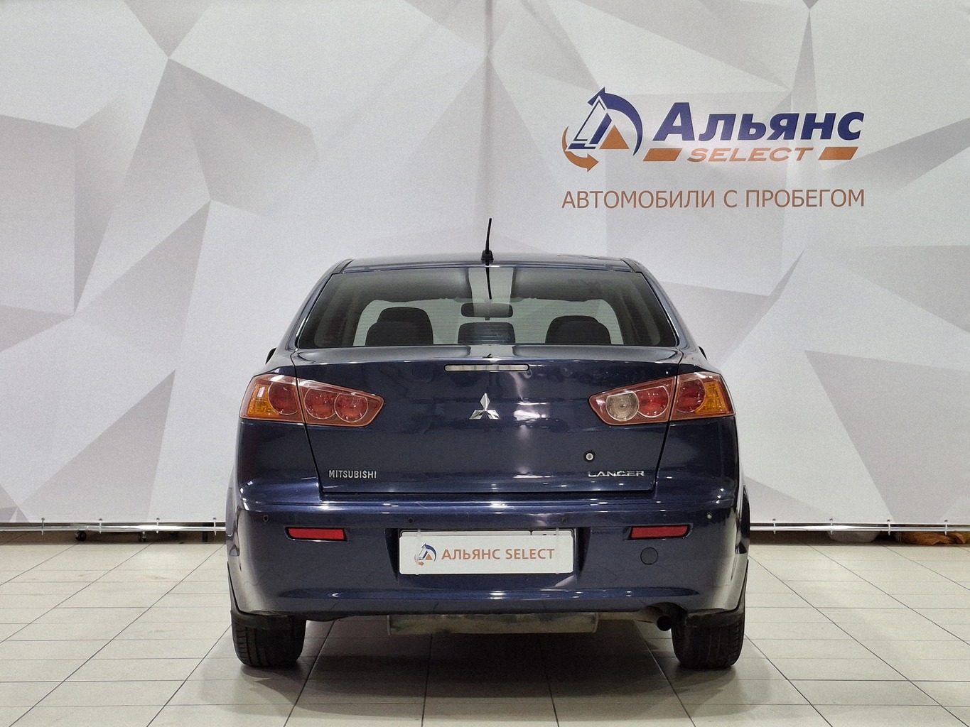 MITSUBISHI LANCER