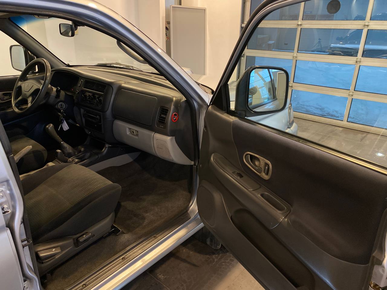 MITSUBISHI PAJERO SPORT