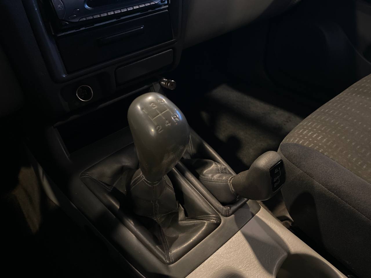 MITSUBISHI PAJERO SPORT