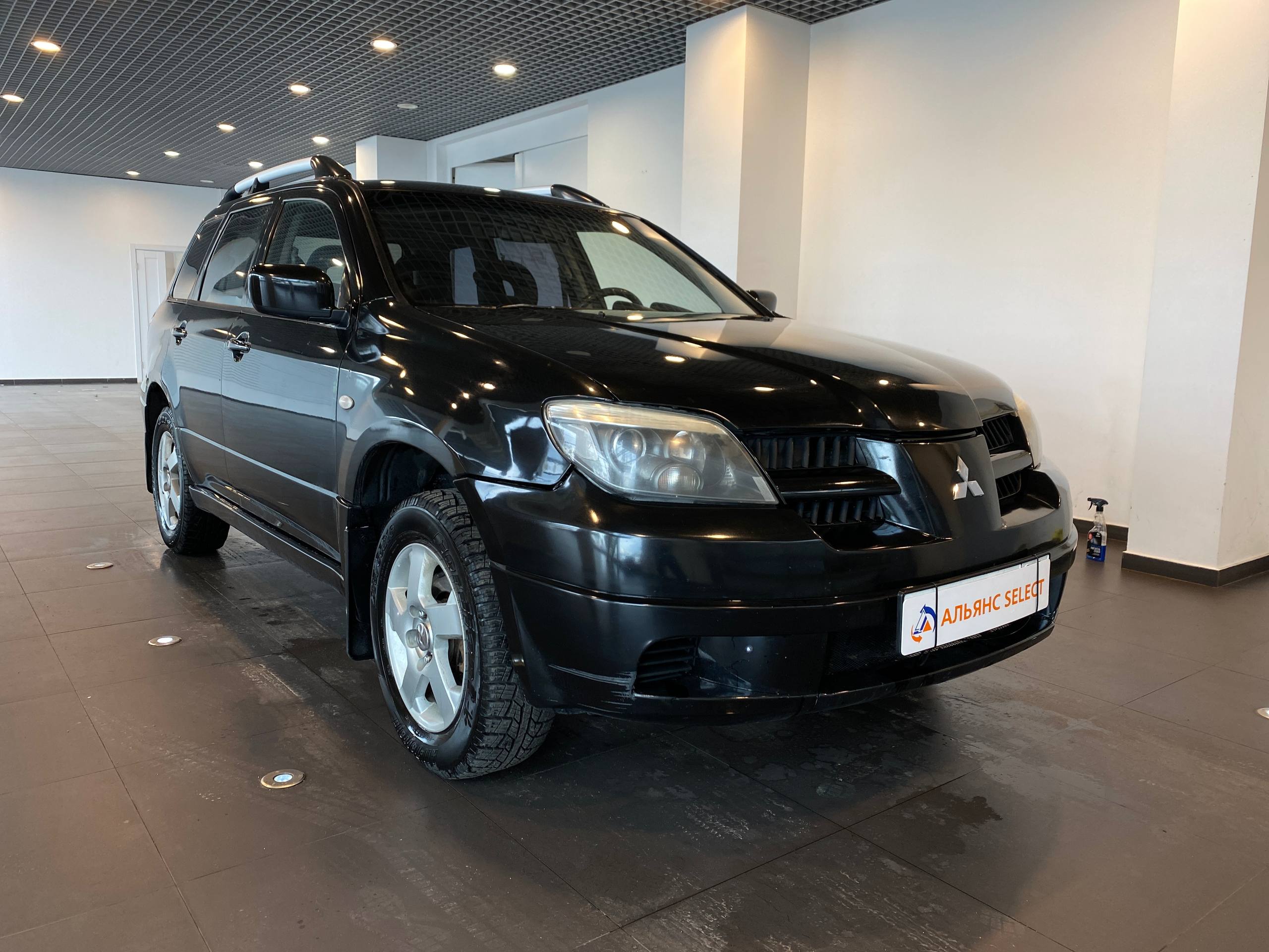 MITSUBISHI OUTLANDER