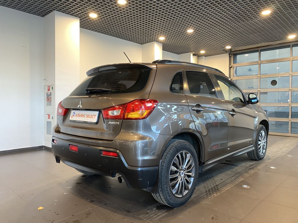 MITSUBISHI ASX