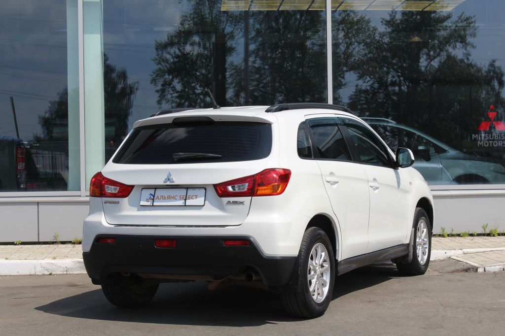 MITSUBISHI ASX