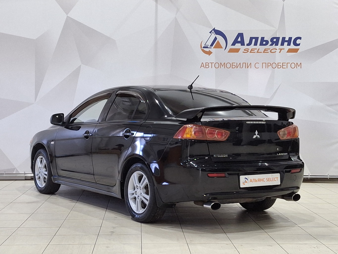 MITSUBISHI LANCER