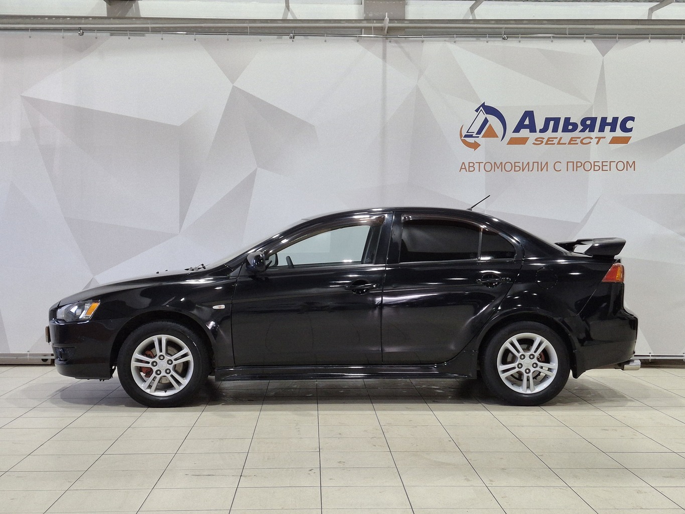 MITSUBISHI LANCER
