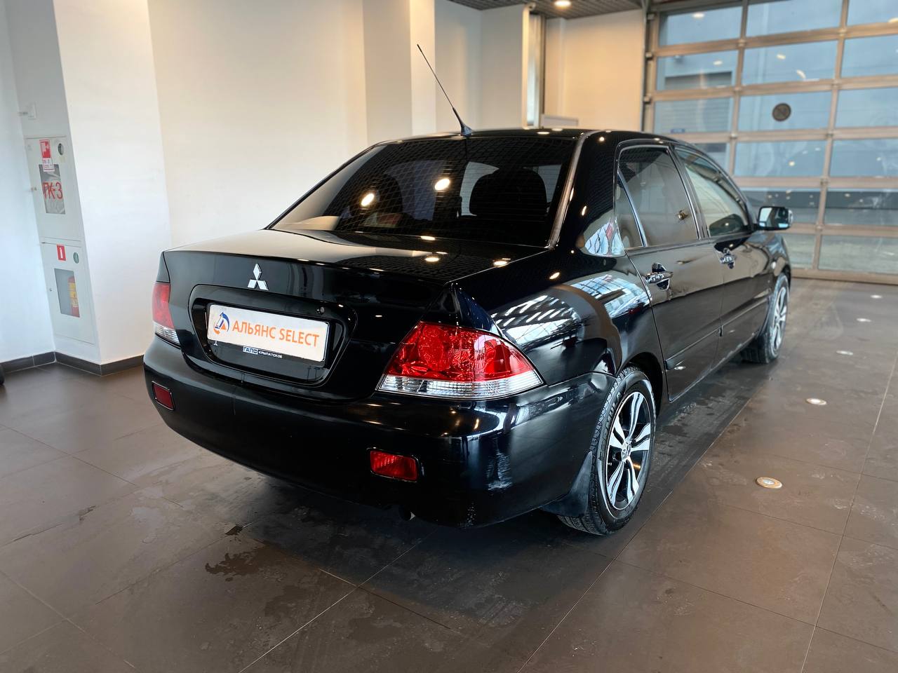 MITSUBISHI LANCER 1.6