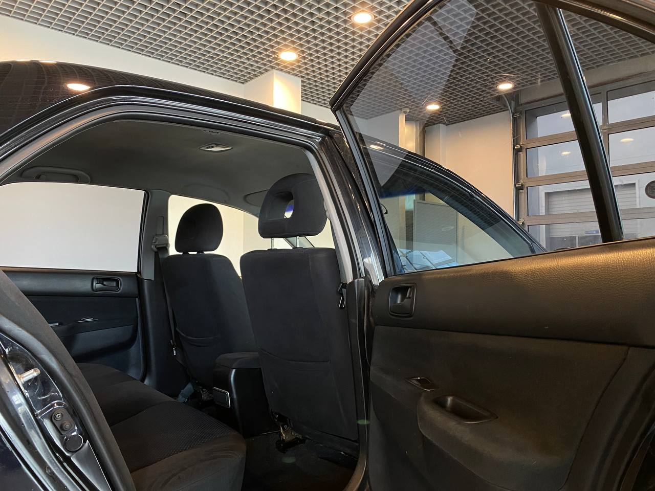 MITSUBISHI LANCER 1.6
