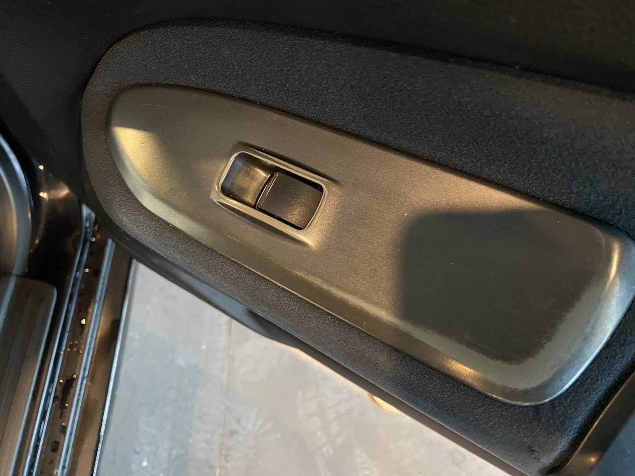 MITSUBISHI LANCER 1.6