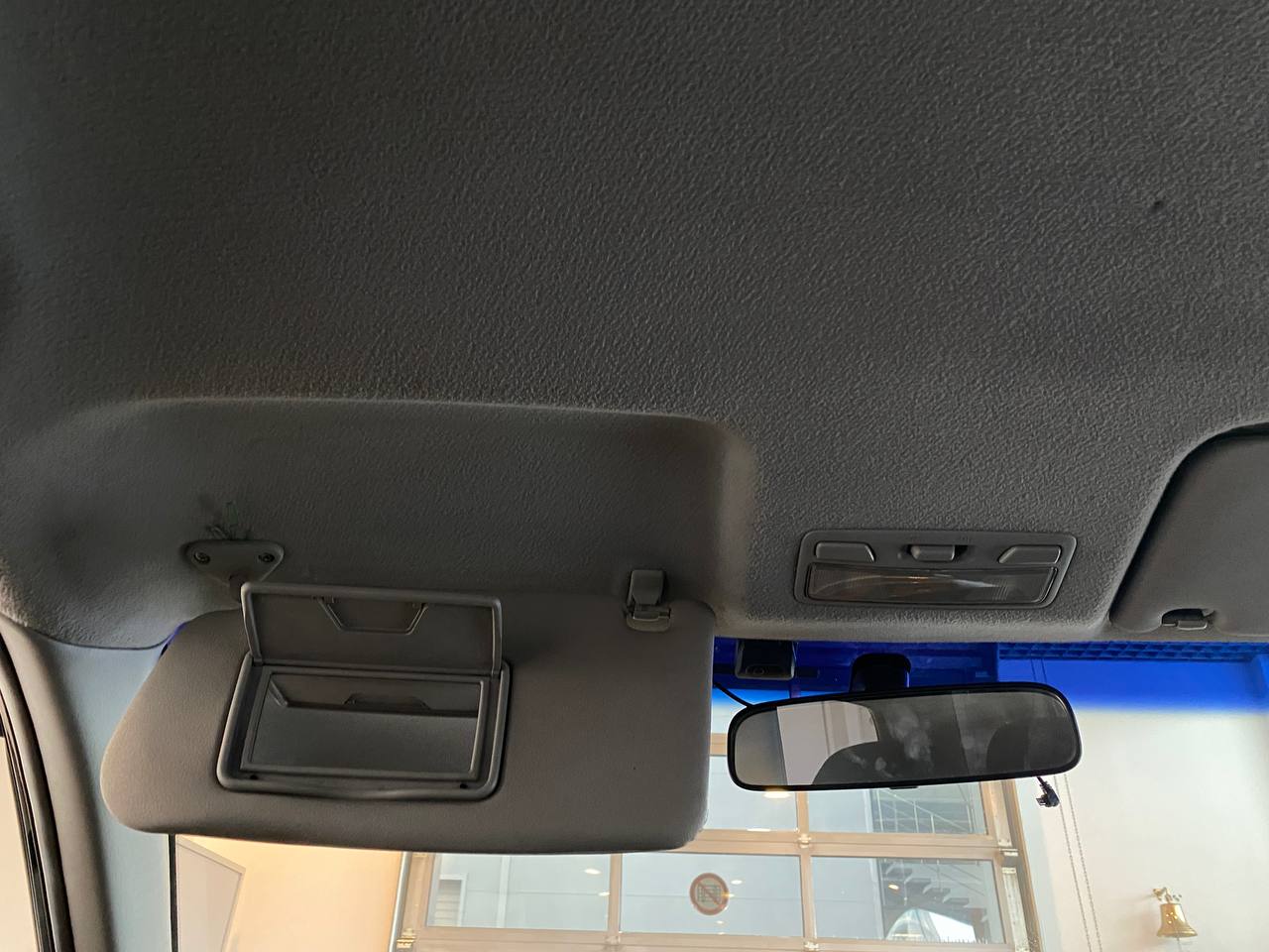 MITSUBISHI LANCER 1.6