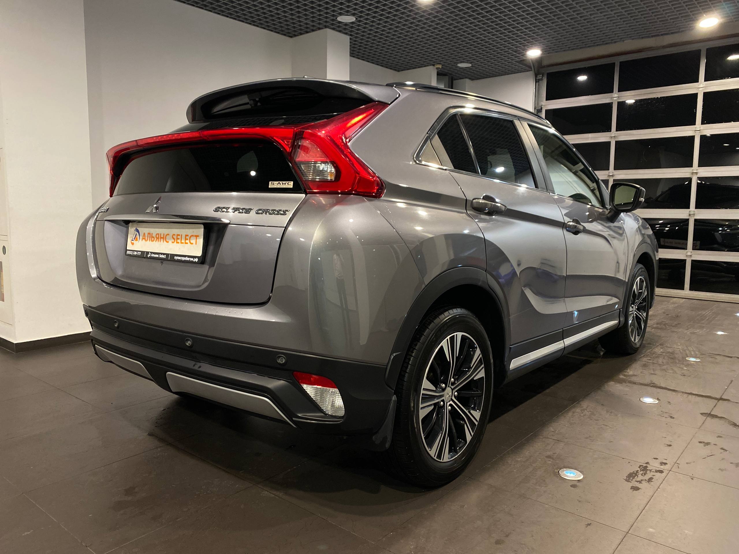 MITSUBISHI ECLIPSE CROSS