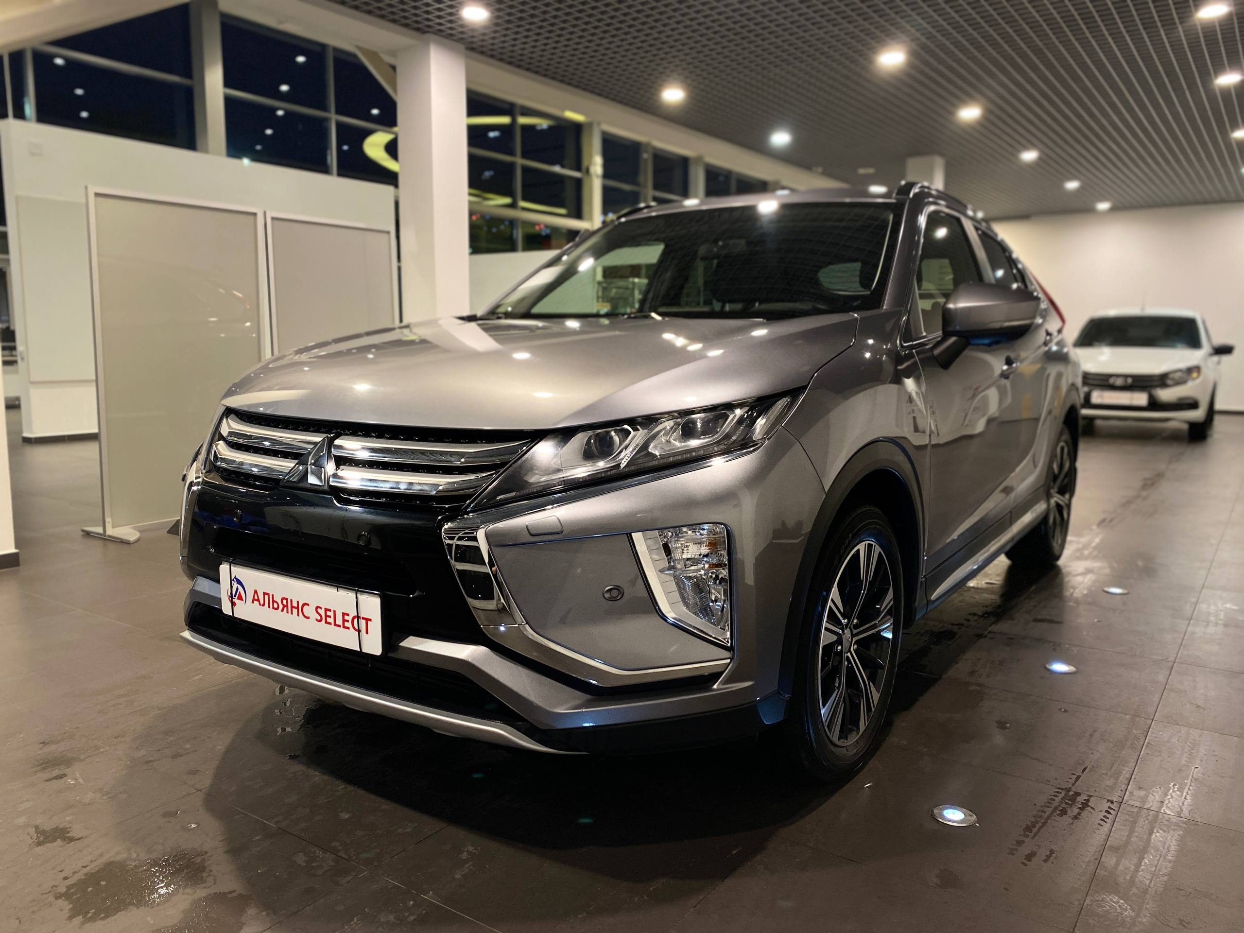 MITSUBISHI ECLIPSE CROSS