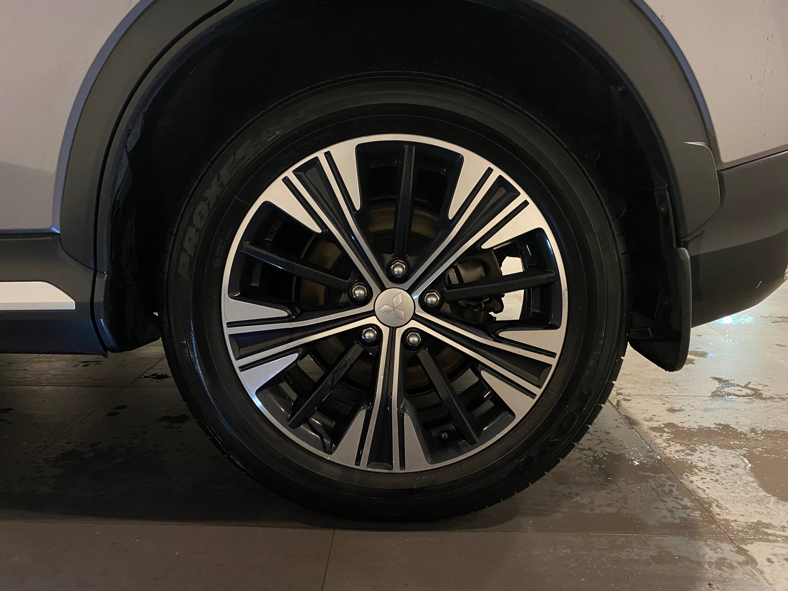 MITSUBISHI ECLIPSE CROSS