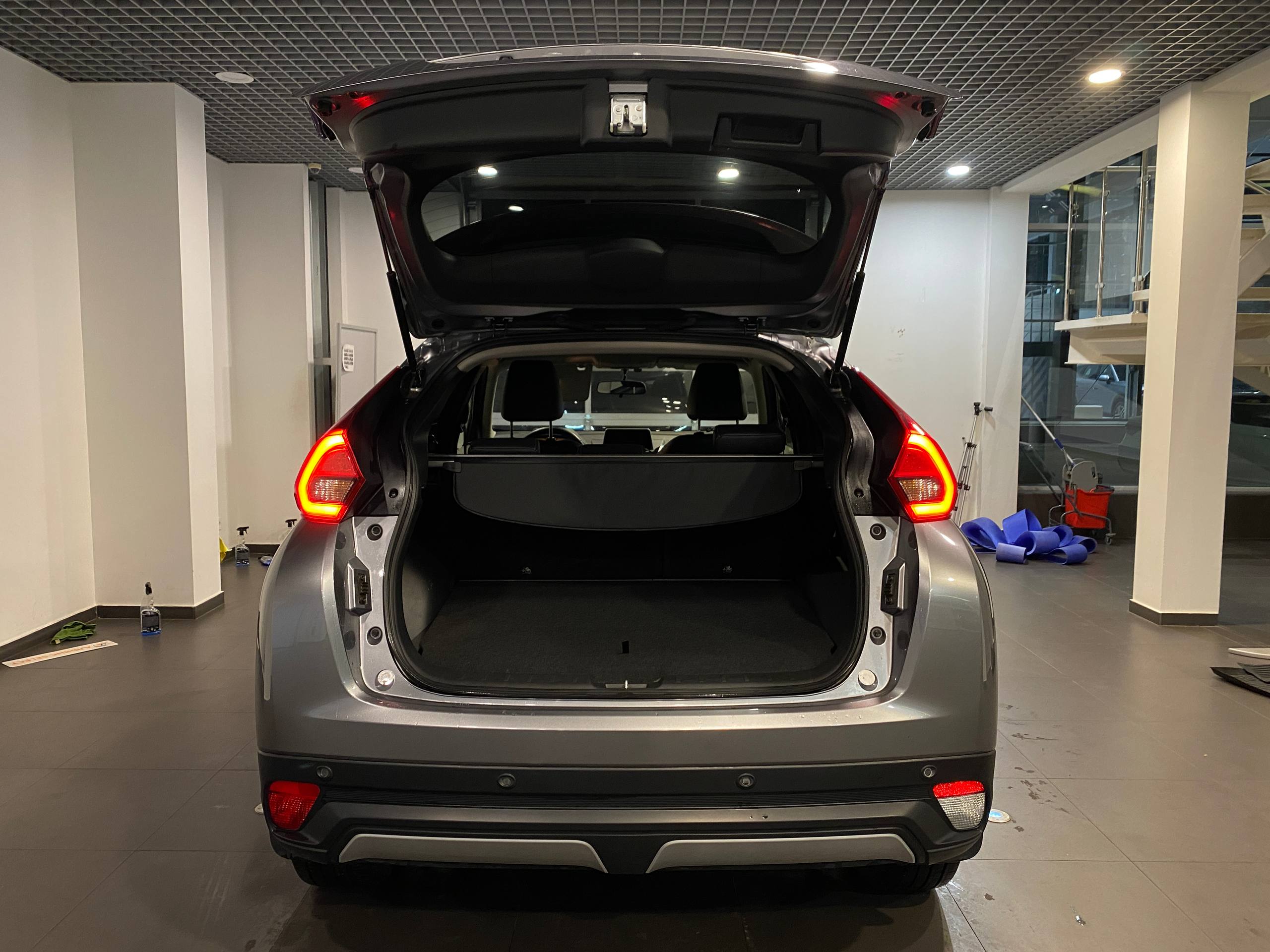 MITSUBISHI ECLIPSE CROSS