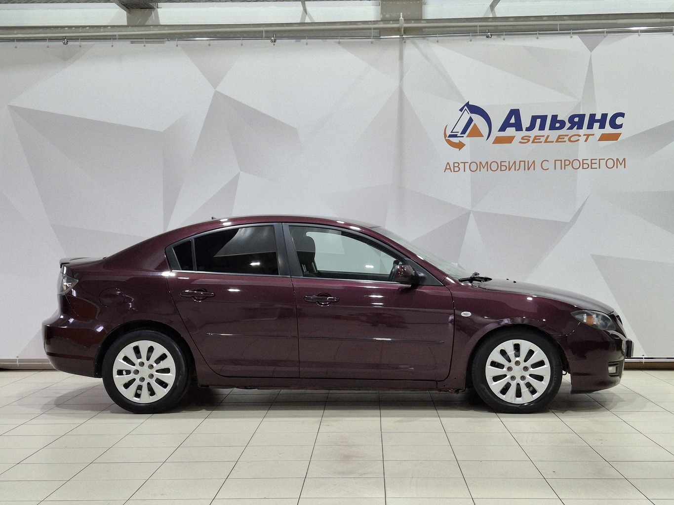MAZDA 3