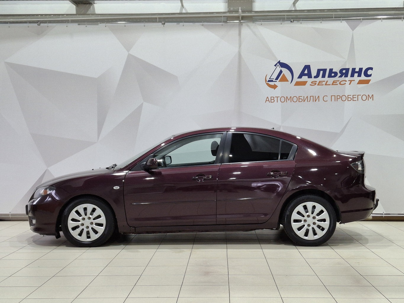 MAZDA 3
