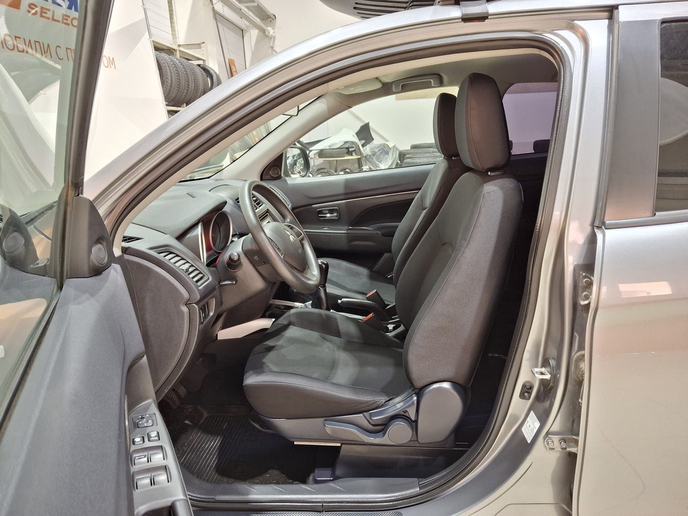 MITSUBISHI ASX