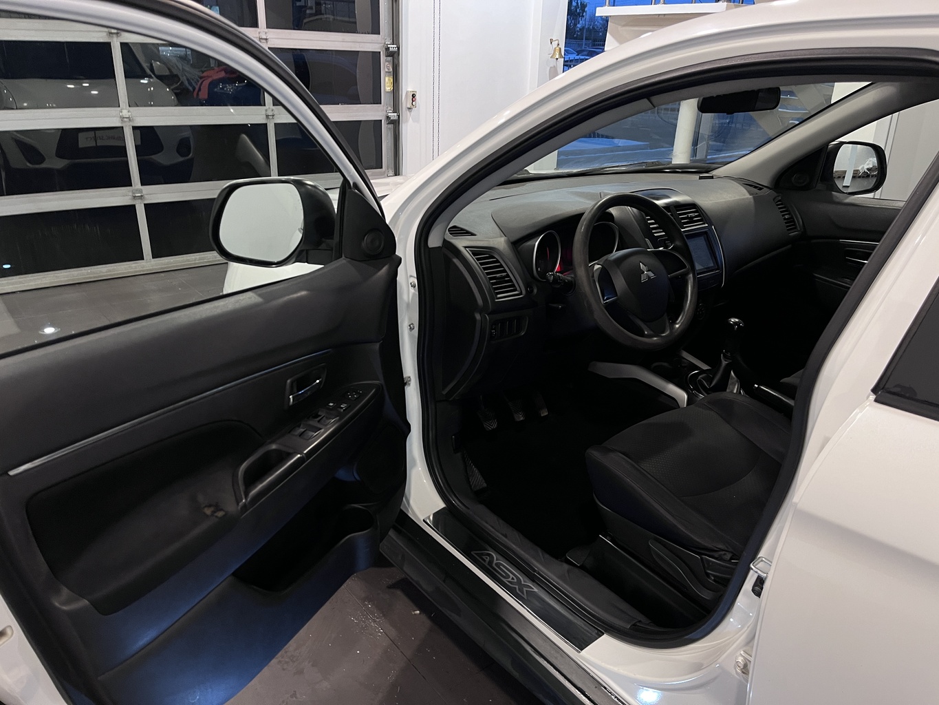 MITSUBISHI ASX