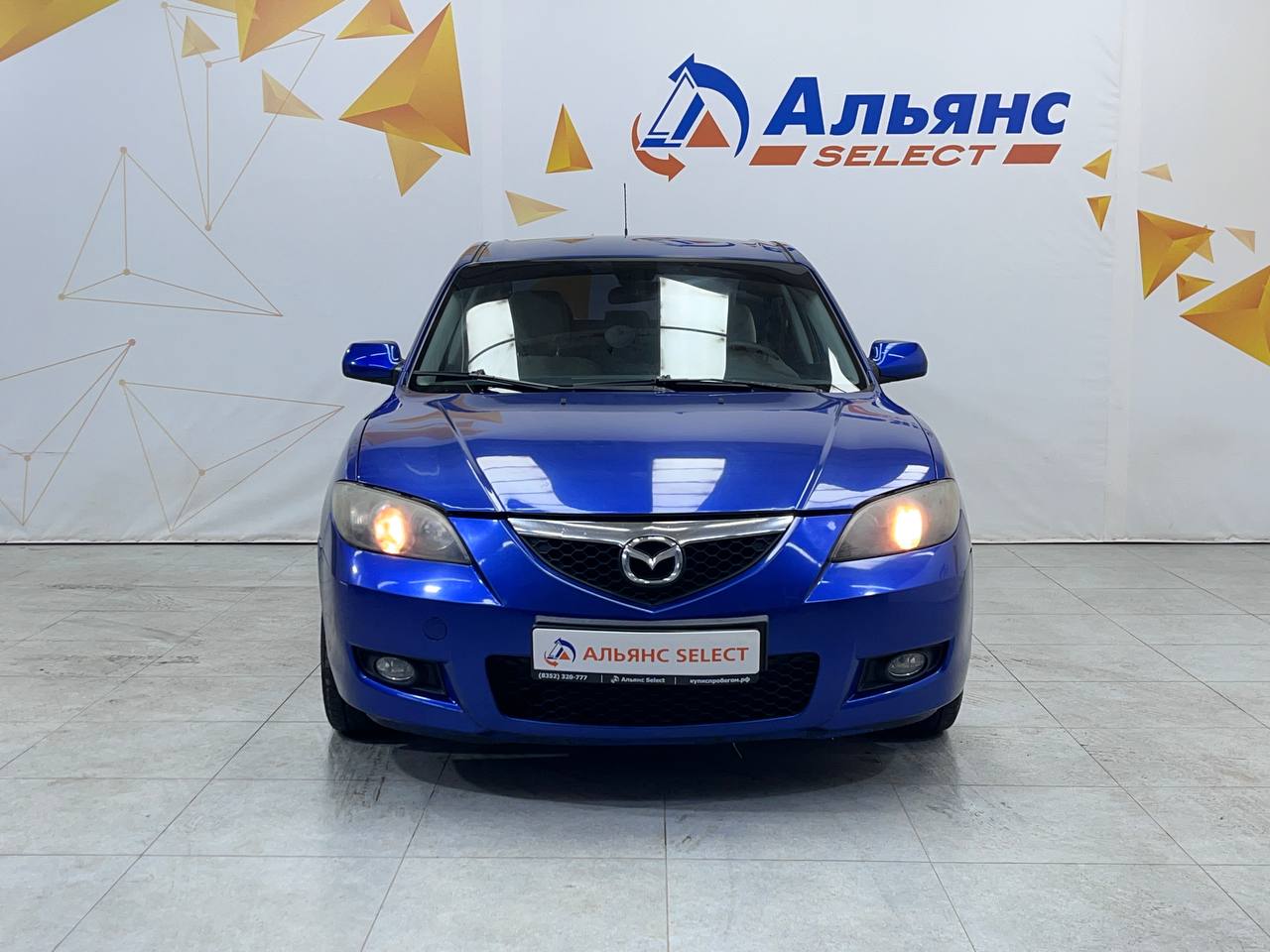 MAZDA 3