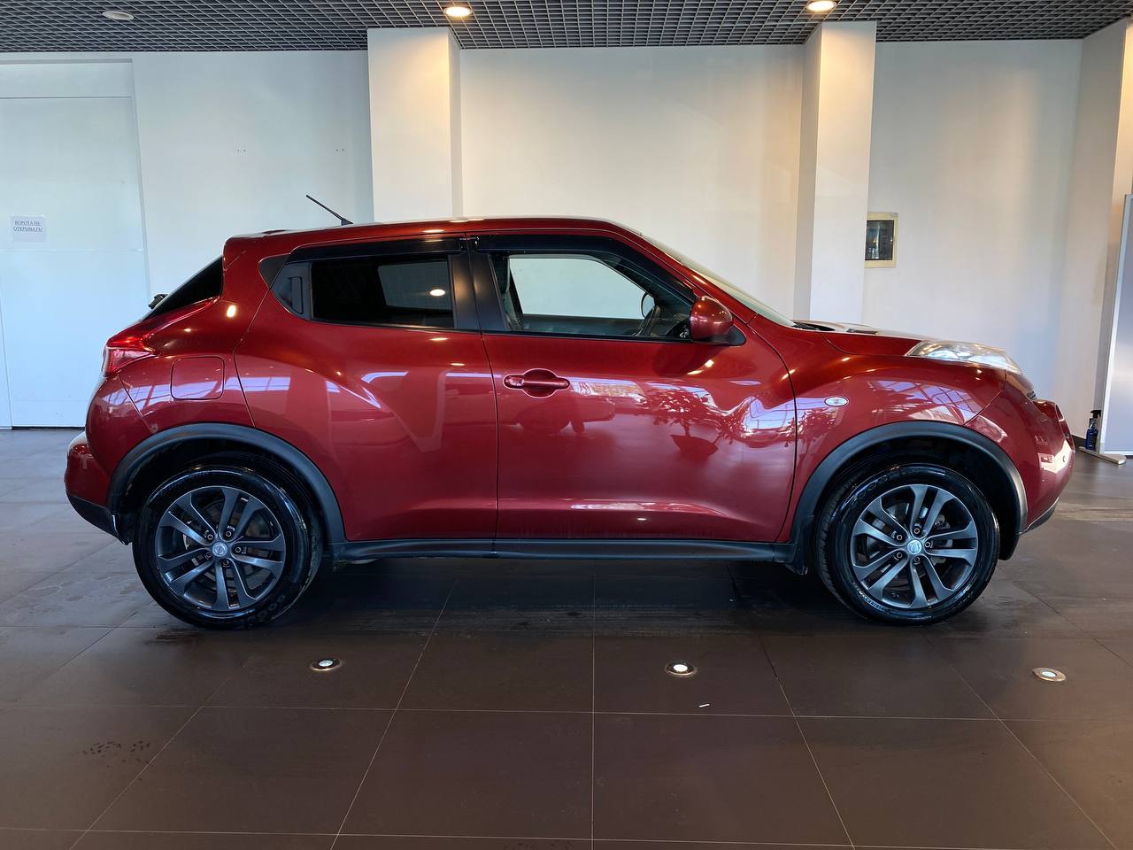NISSAN JUKE