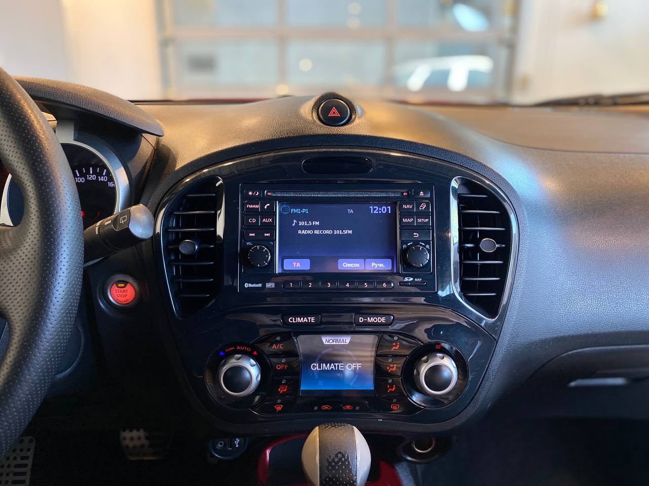 NISSAN JUKE