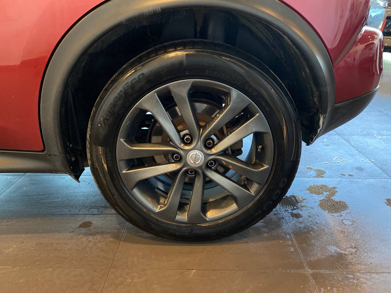 NISSAN JUKE
