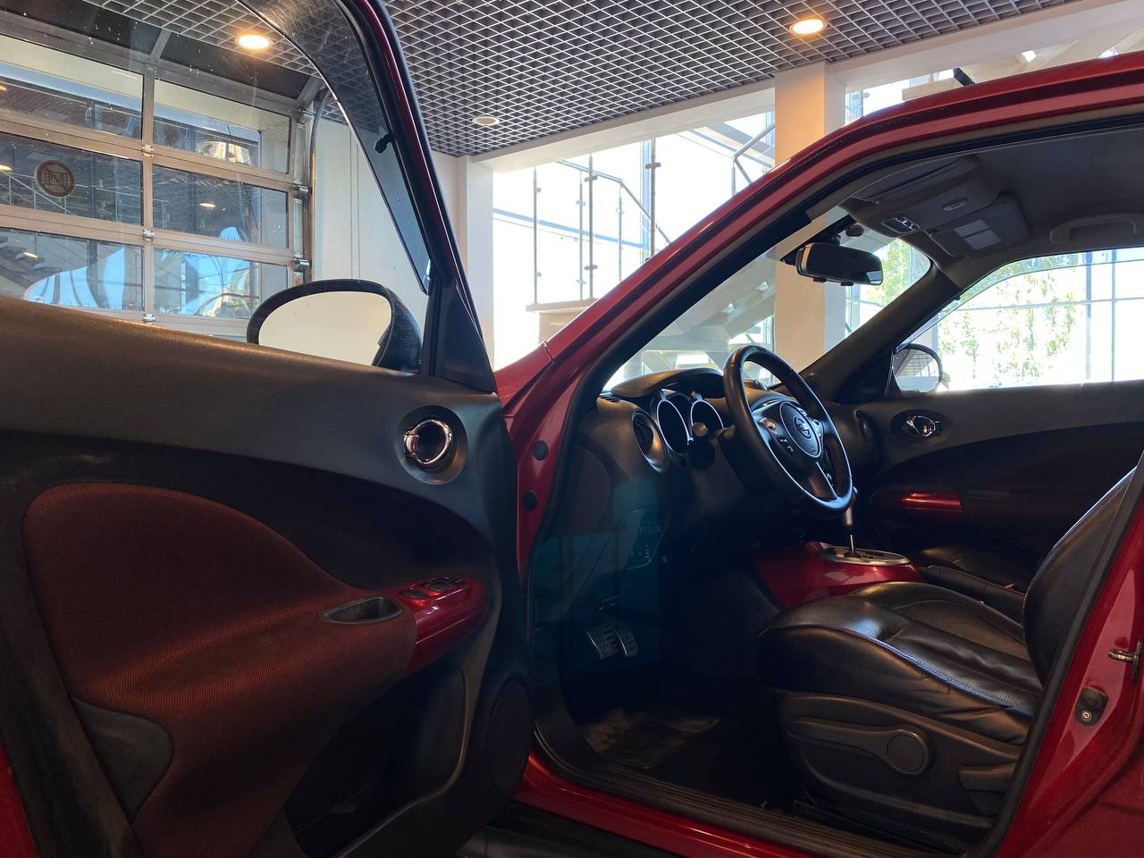 NISSAN JUKE