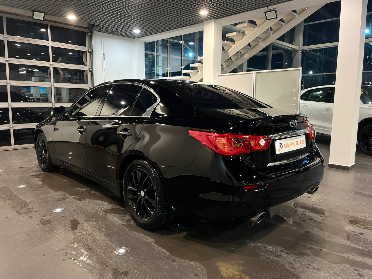 INFINITI Q50