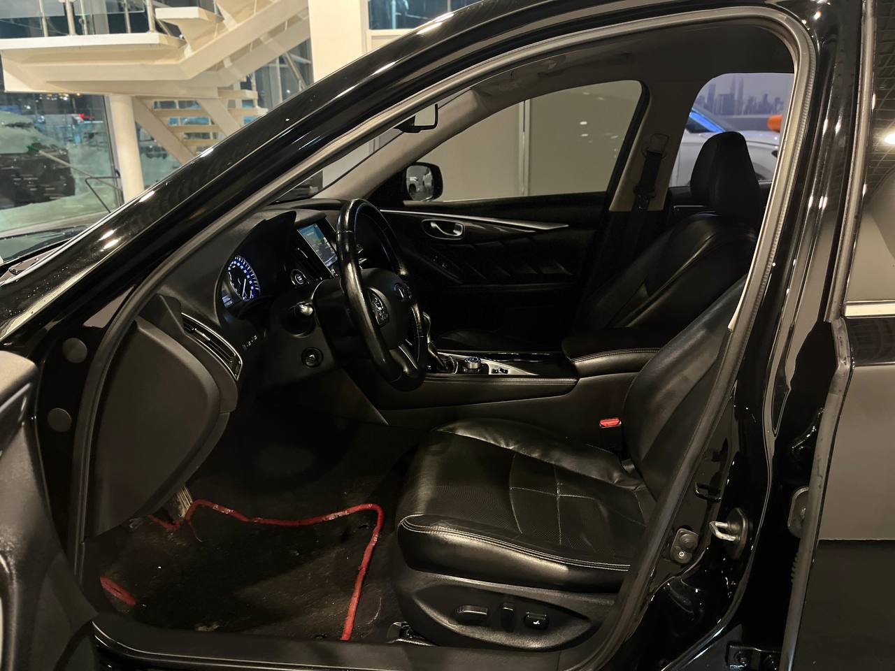 INFINITI Q50
