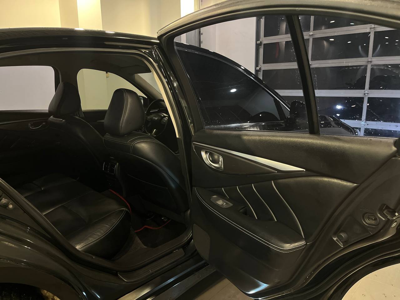INFINITI Q50