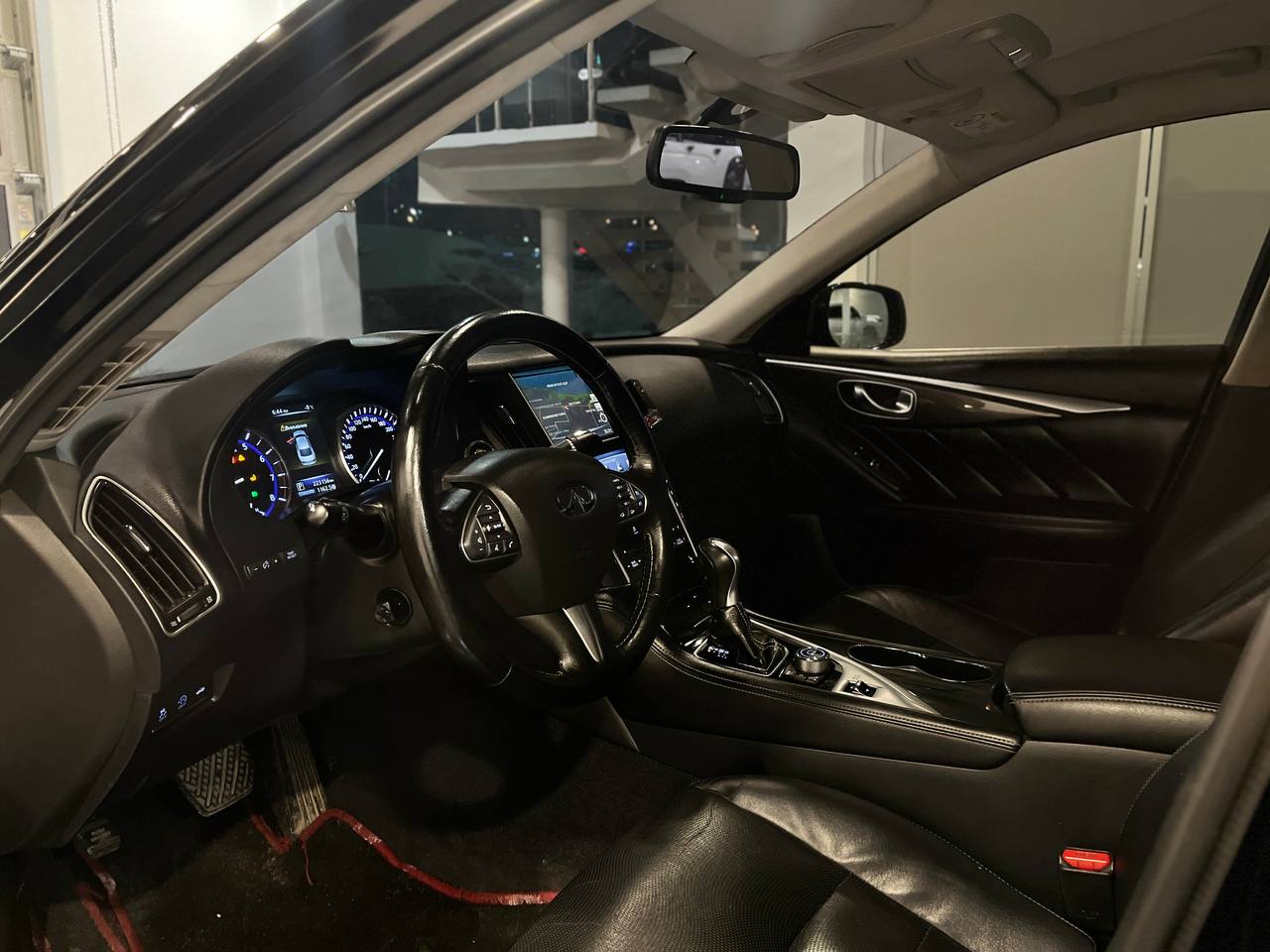 INFINITI Q50