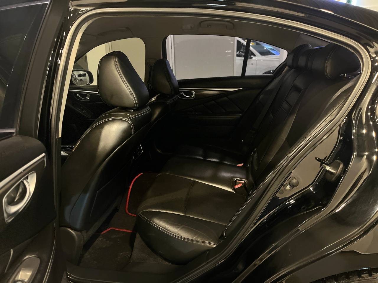 INFINITI Q50