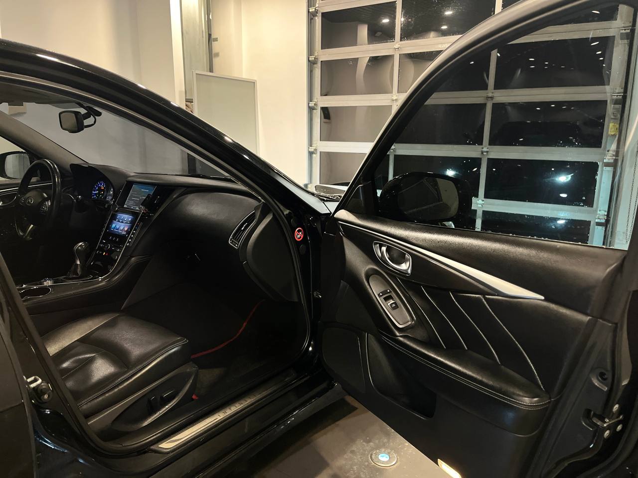INFINITI Q50