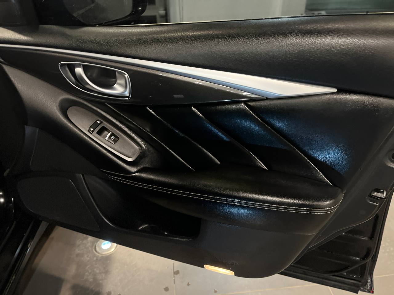 INFINITI Q50