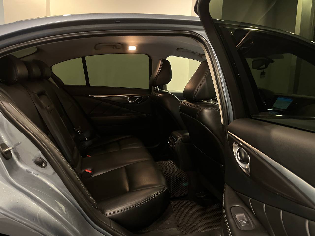 INFINITI Q50