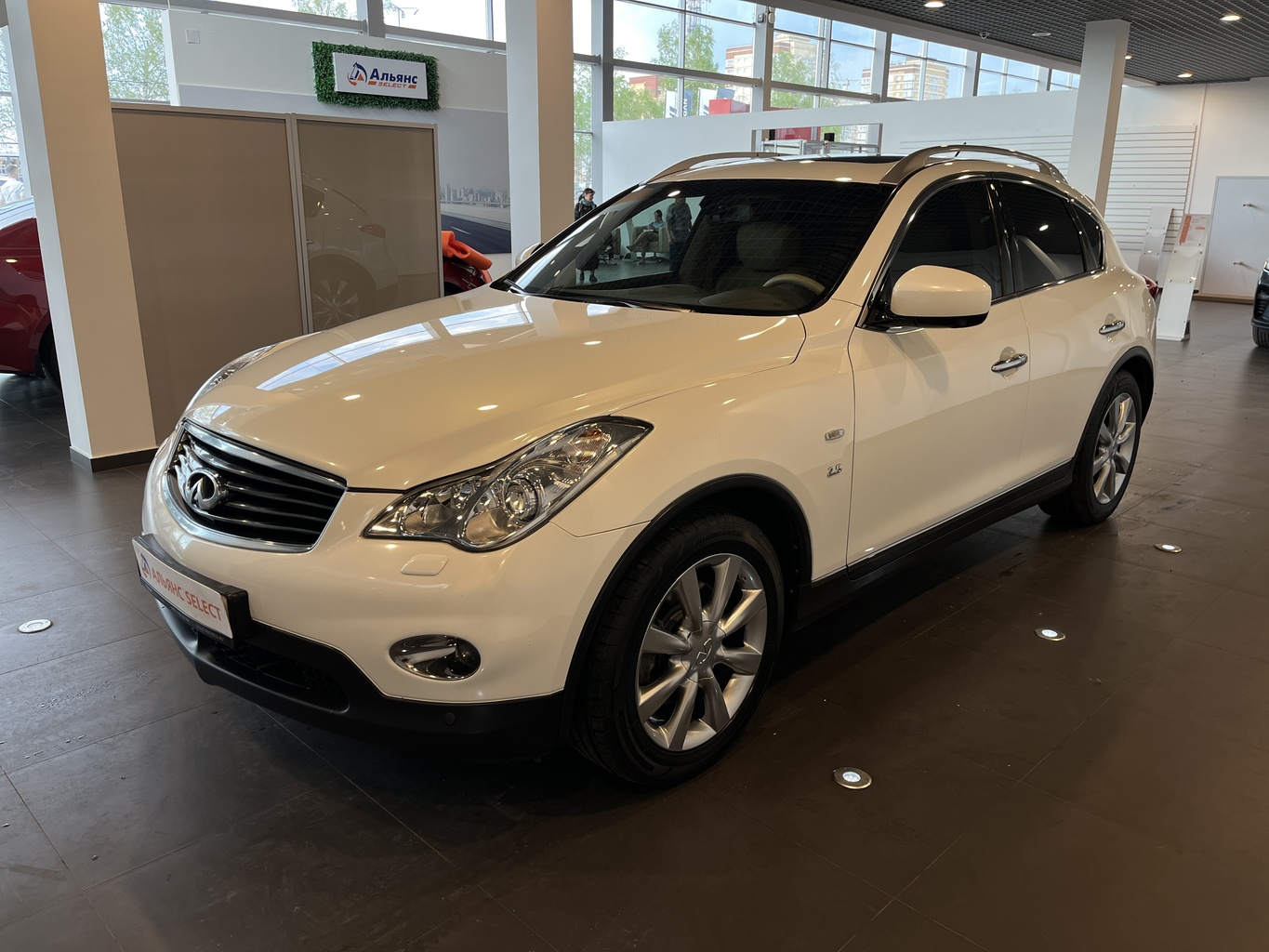INFINITI QX50