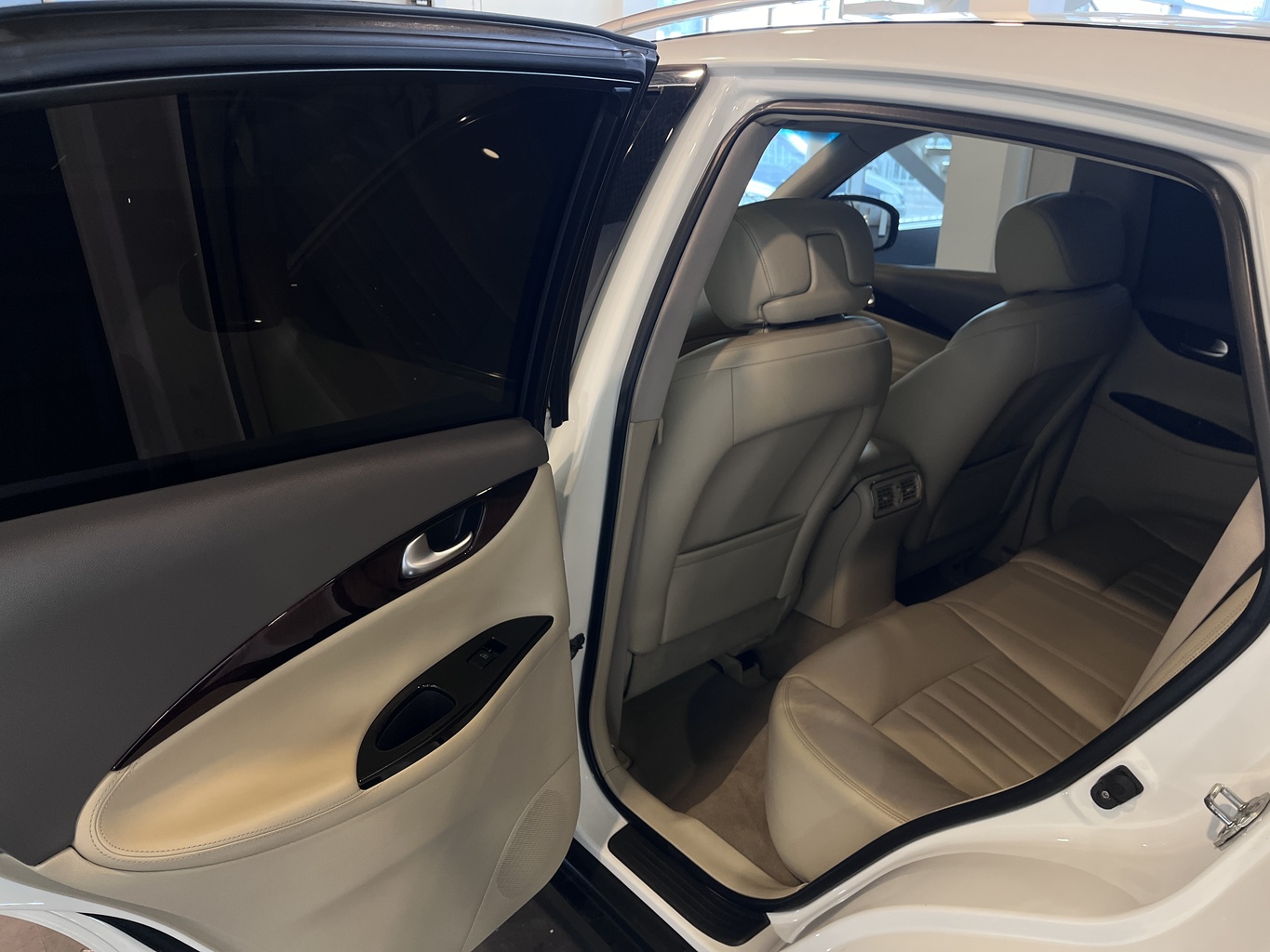 INFINITI QX50