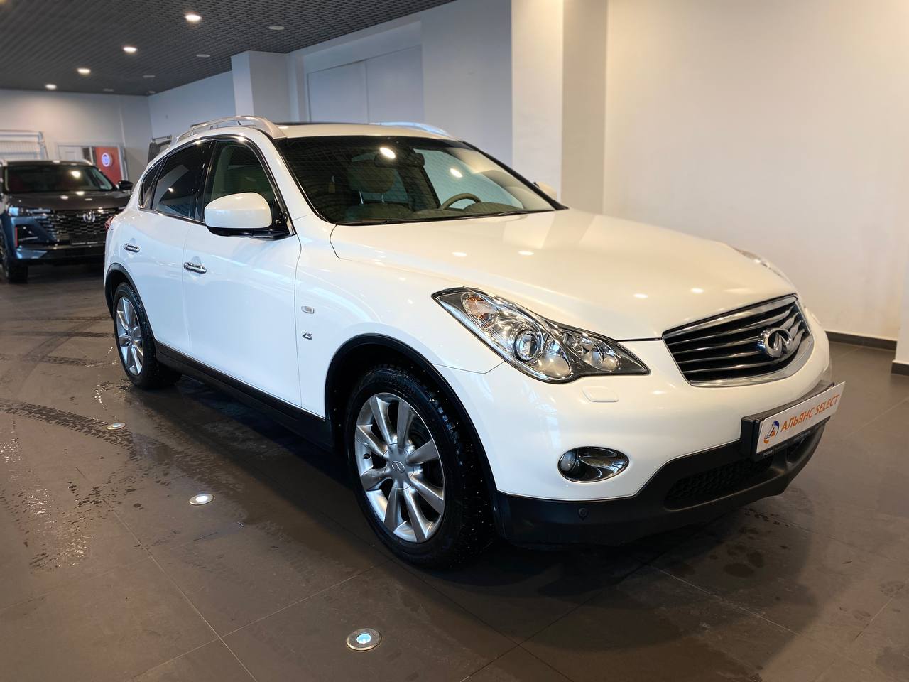 INFINITI QX50