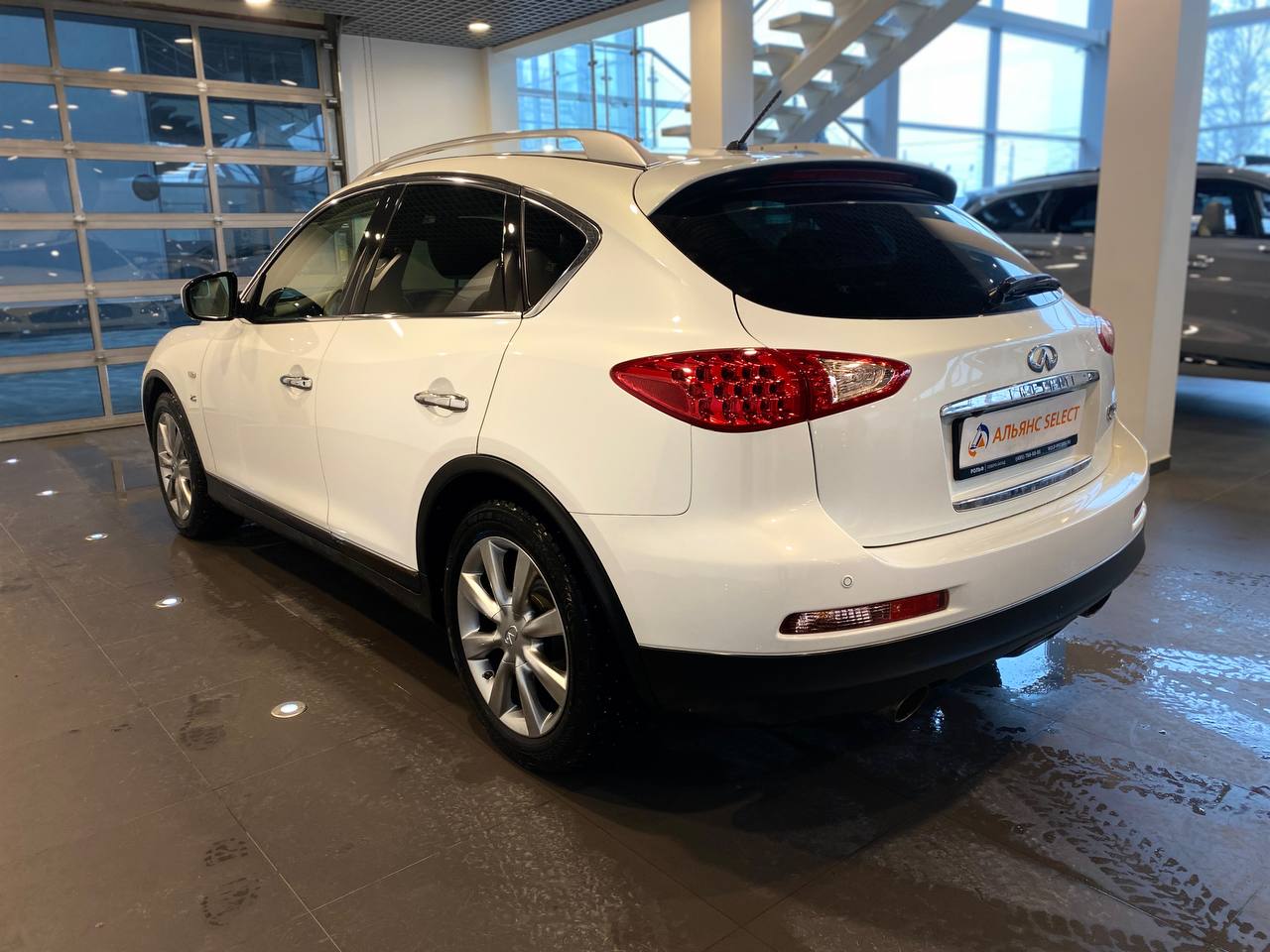 INFINITI QX50