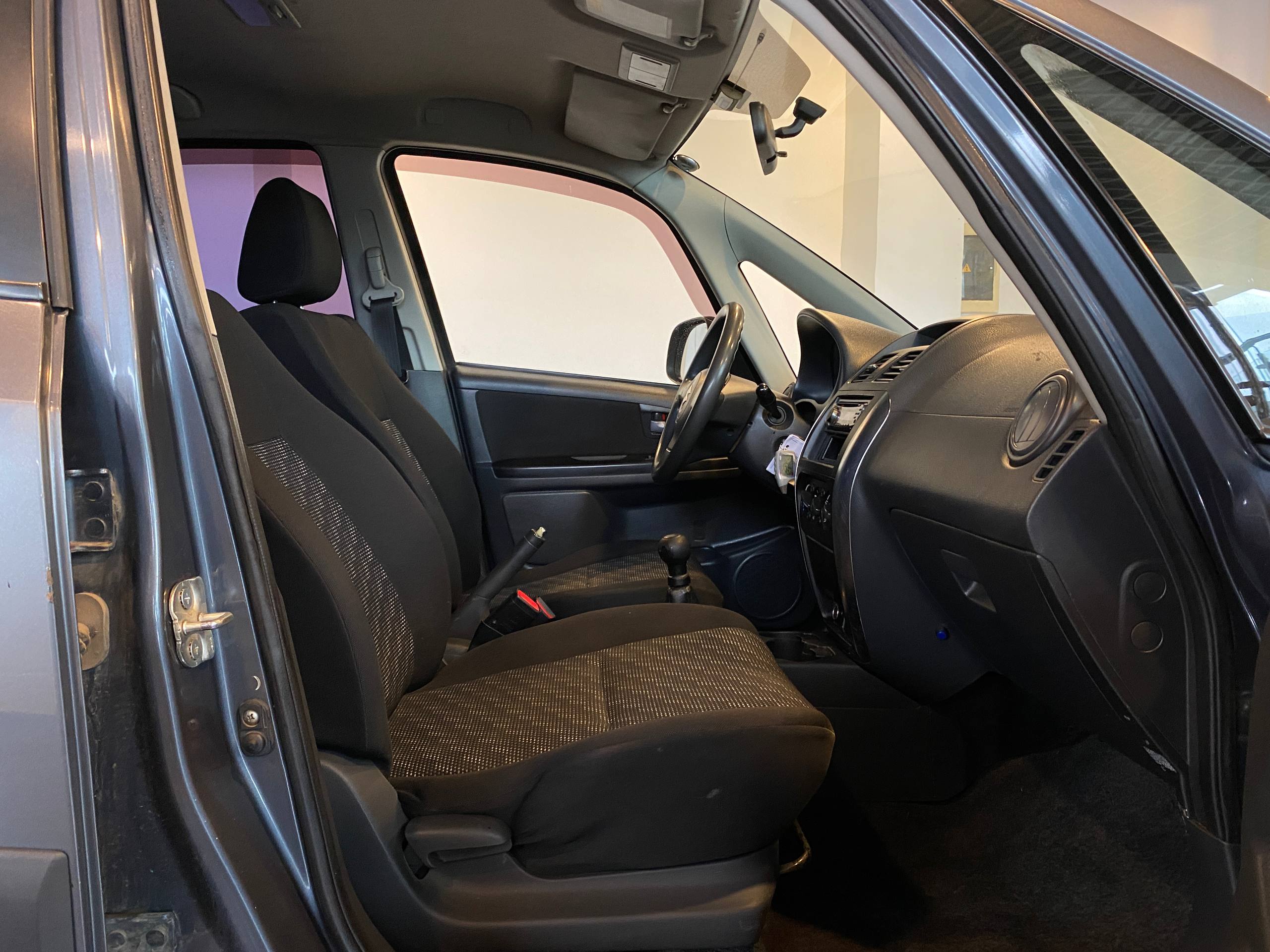 SUZUKI SX4
