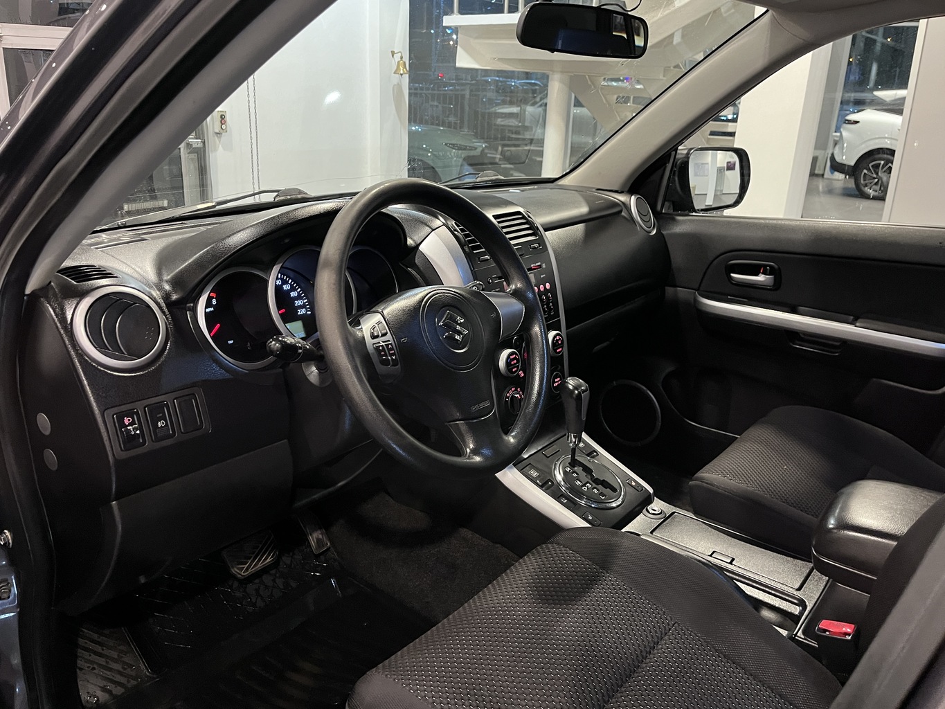 SUZUKI GRAND VITARA