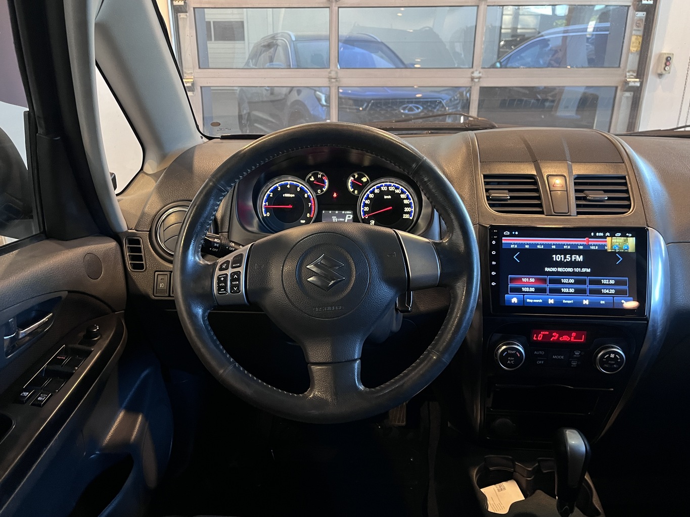 SUZUKI SX4