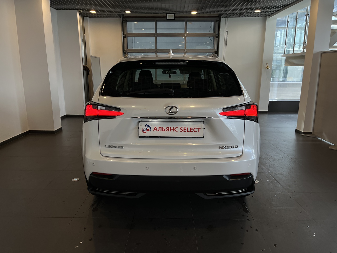 LEXUS NX200