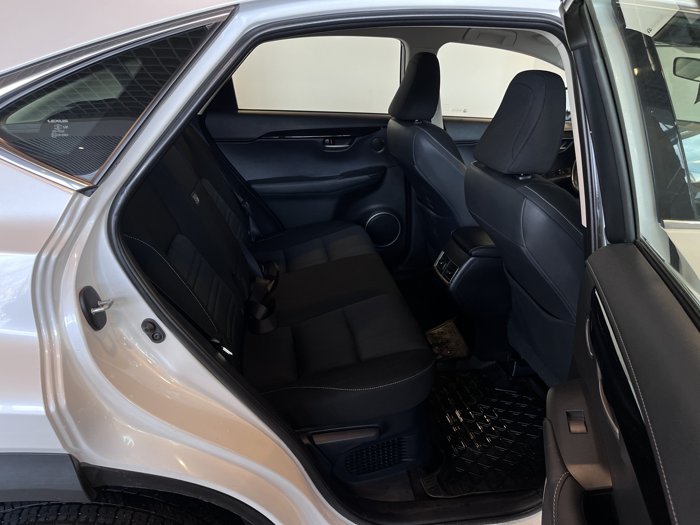 LEXUS NX200