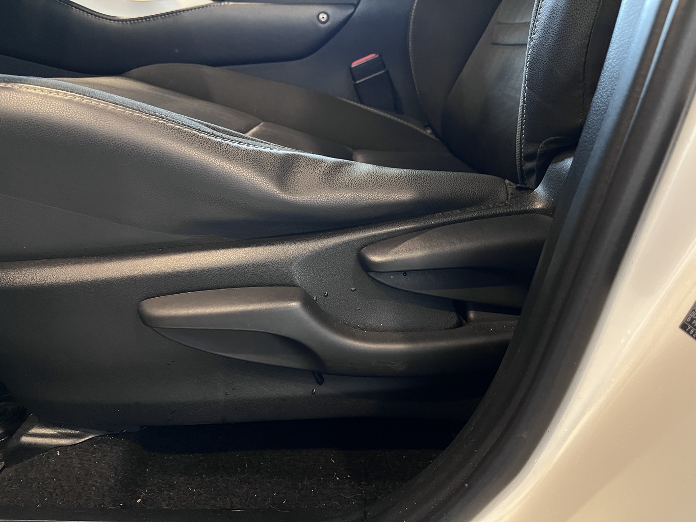 LEXUS NX200